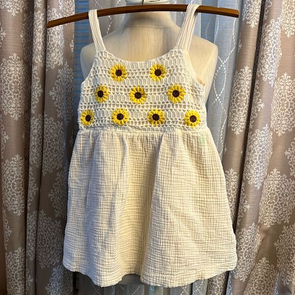 Cream sun dress with sunflowers from btween size 6 - Picture 1 of 4